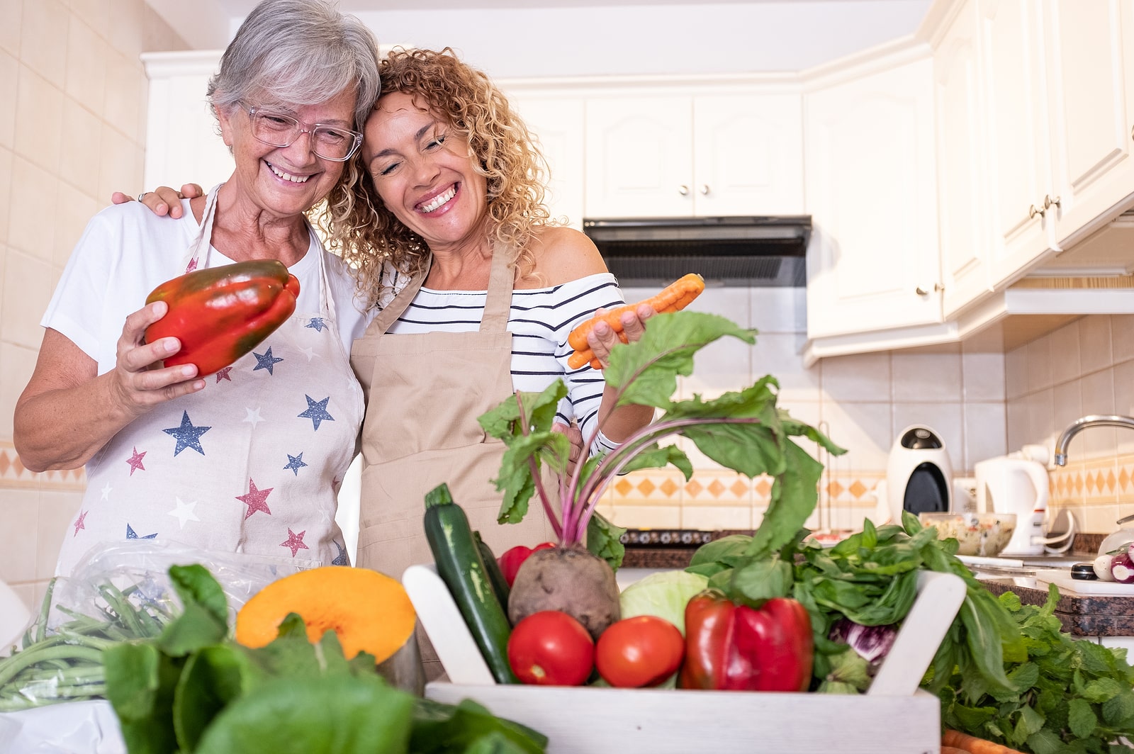 Homemaker services helps seniors incorporate healthier nutrition and eating habits.